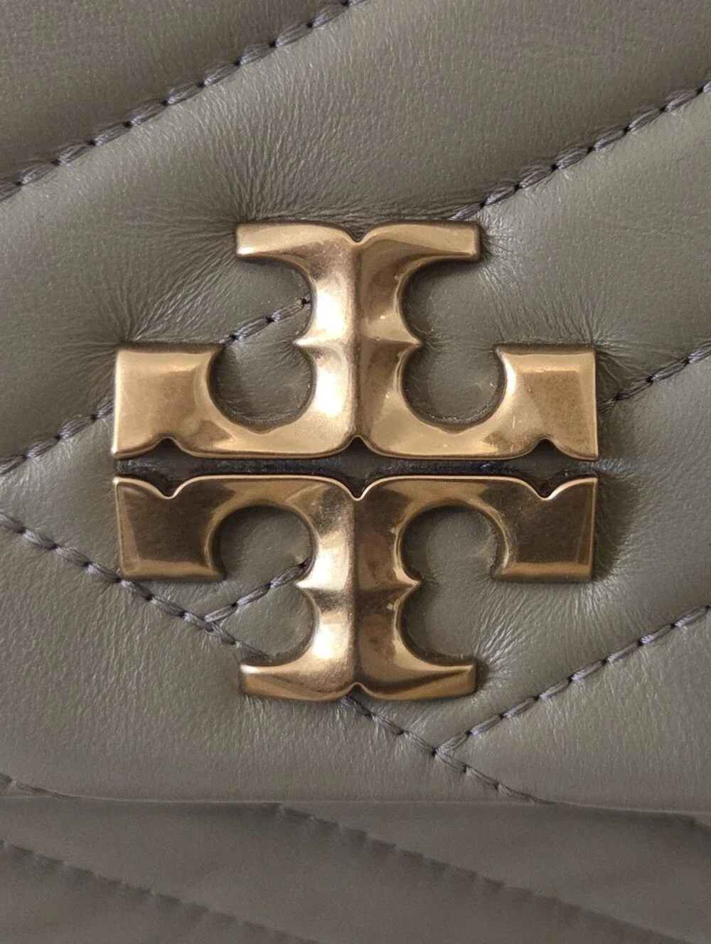 Tory Burch Kira Chevron Convertible Shoulder Bag